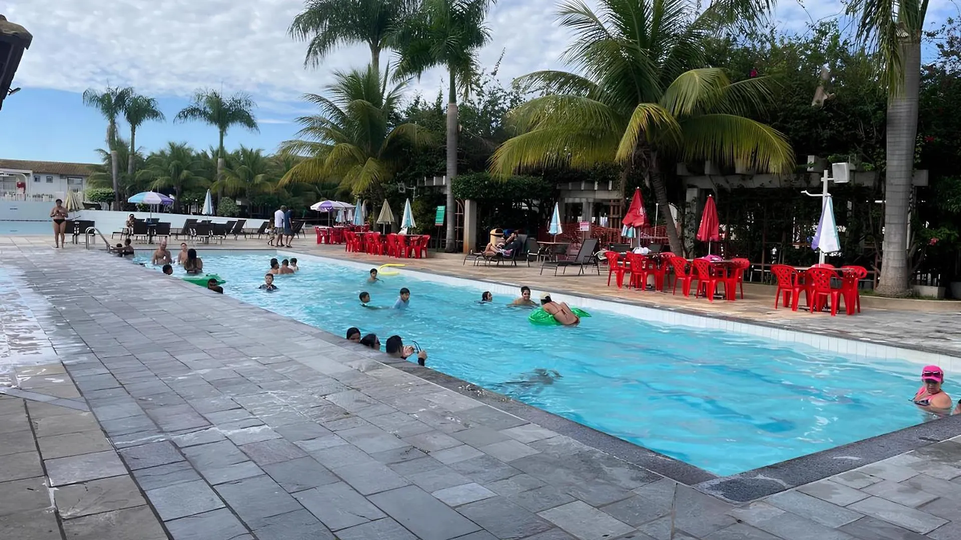 L'Acqua Diroma I - II -Iii - IV E V- Temporada Cn Adriele Aparthotel Caldas Novas Brazil
